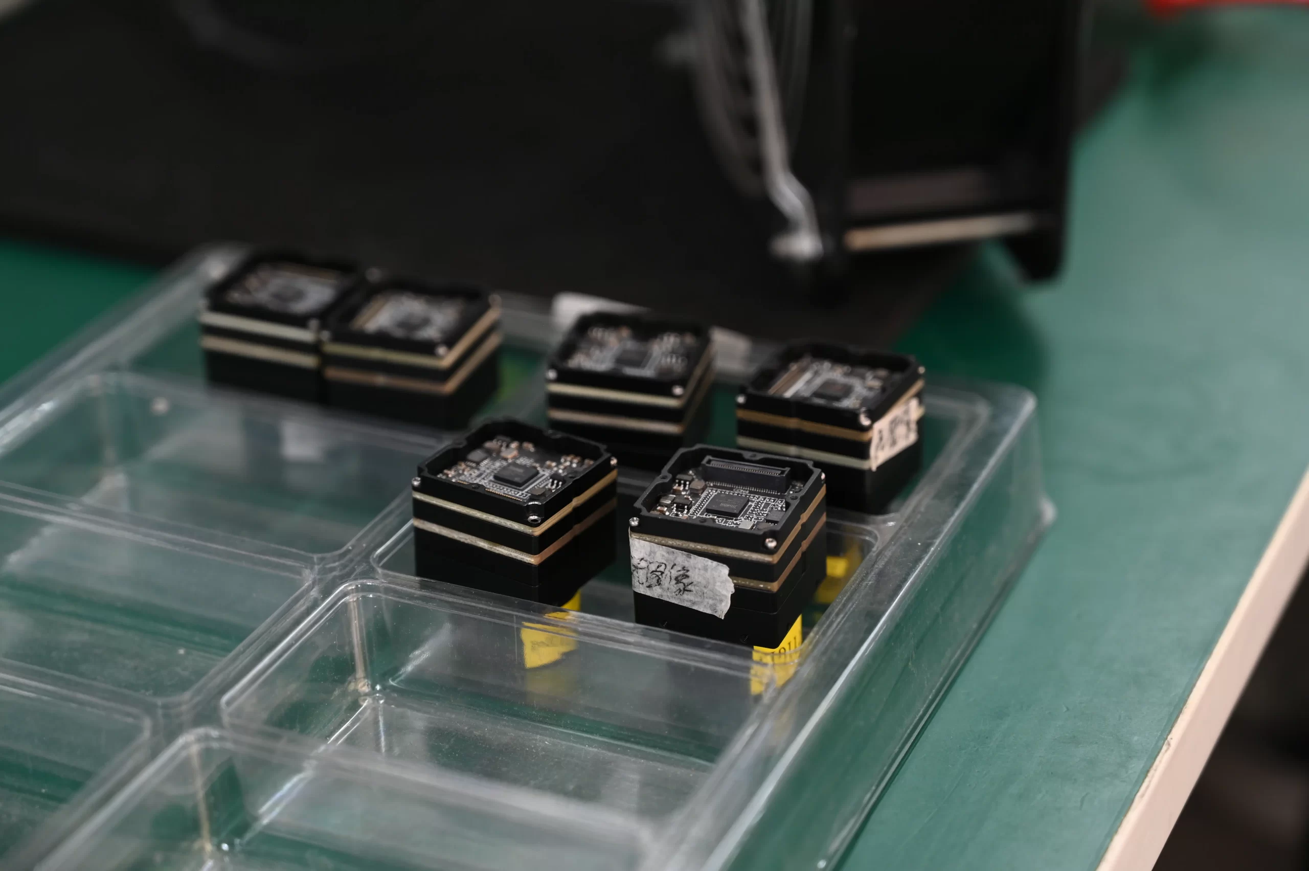 binock night vision goggles in factory